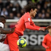 Amiens (Nicholas Opoku) - PSG (Edinson Cavani)