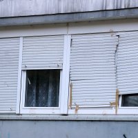 Zagreb: Očevid u stanu u kojem je priveden muškarac koji je povezan sa smrću maloljetnice