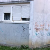 Zagreb: Očevid u stanu u kojem je priveden muškarac koji je povezan sa smrću maloljetnice