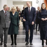 Princ Charles i Camilla Parker, princ William i Kate Middleton