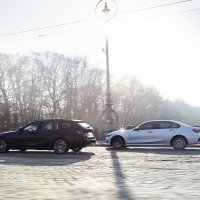 BMW 330e xDrive Touring i Limuzina