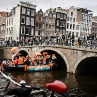 Turisti u Amsterdamu