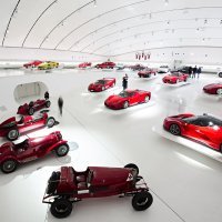 Muzej Enzo Ferrari u Modeni