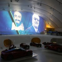 Muzej Enzo Ferrari u Modeni
