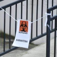 Klinika za infektivne bolesti Dr. Fran Mihaljević u kojoj se nalazi pacijent zaražen koronavirusom
