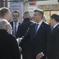 Premijer Plenković u Makarskoj povodom proslave 30. obljetnice osnutka HDZ-a Makarske i Makarskog primorja
