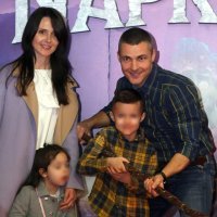 Zoran Pribičević, supruga Alemka, Dino i Elena