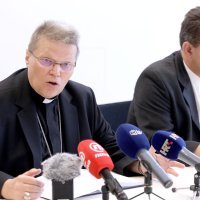 Iustitia et pax, nadbiskup Đuro Hranić i Vladimir Dugalić