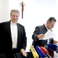 Iustitia et pax, nadbiskup Đuro Hranić i Vladimir Dugalić