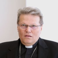 Iustitia et pax, nadbiskup Đuro Hranić i Vladimir Dugalić