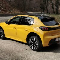 Peugeot 208 GT line PureTech 100 S&S BVM6