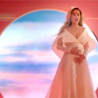 Katy Perry: 'Never Worn White'