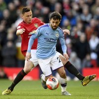 Manchester United (Nemanja Matić) - Manchester City (Bernardo Silva)