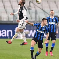 Juventus (Gonzalo Higuain) - Inter (Stefan De Vrij)