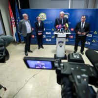 Ravnatelj Hrvatskog zavoda za javno zdravstvo (HZJZ) Krunoslav Capak, ministar MUP-a Davor Božinović, ministar zdravstva Vili Beroš, ravnateljica 'Frana Mihaljevića' Alemka Markotić