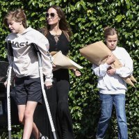 Angelina Jolie s djecom
