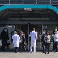 Ministar Vili Beroš došao u KB Dubrava provjeriti stanje karantene