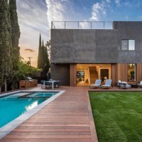 Novi dom pjevačice Keshe