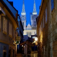 Prazna Tkalčićeva ulica