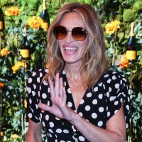 Julia Roberts