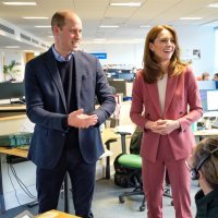 Kate Middleton i princ William posjetili call centar u Velikoj Britaniji