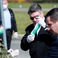 Zagreb: Predsjednik Zoran Milanović obišao je kamp ispred KB Dubrava
