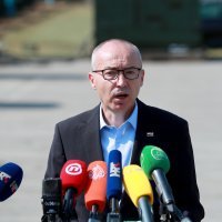 Milanović i Krstičević održali konferenciju nakon obilaska šatorske bolnice ispred KB Dubrava