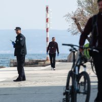 Split: Policija upozorava građane da napuste javni prostor i zapute se kućama
