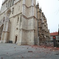 Potes magnitude 5,3 stupnja oštetio Zagrebačku katedralu