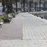 Prazne ulice Makarske u vrijeme koronavirusa