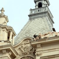 Dnevni servis | Zagreb, 22.03.2020 - Vatrogasci srusili kupolu na vrhu zgrade koja je stradala u potresu