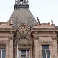 Dnevni servis | Zagreb, 22.03.2020 - Vatrogasci srusili kupolu na vrhu zgrade koja je stradala u potresu