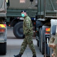 Vojska na Trgu bana Jelačića