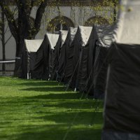 Šatorsko krilo na Trgu Franje Tuđmana za stradale u potresu