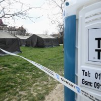 Šatorsko krilo na Trgu Franje Tuđmana za stradale u potresu