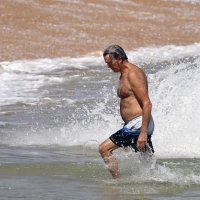 Pierce Brosnan s obitelji na Havajima