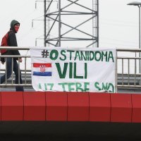 Zagreb: Građani izvjesili transparent podrške Viliju Berošu