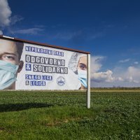 Osijek: Na obilaznici postavljen jumbo plakat o koronavirusu