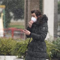 Koronavirus: Karlovčani s maskama