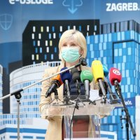 Zagreb: Milan Bandić o stanju domova za starije i nemoćne