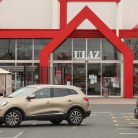 Pevex i Bauhaus ponovno rade