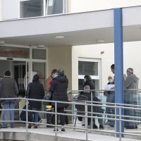 Gužva ispred Klinike za onkologiju KBC-a Split