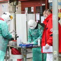 Drive in testiranje na koronavirus