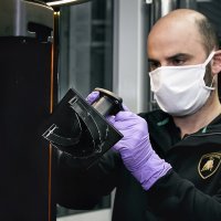 Lamborghini pretvara svoje pogone u proizvodnju medicinske opreme