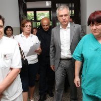 Maja Grba Bujević s tadašnjim ministrom zdravstva Rajkom Ostojićem 2012.