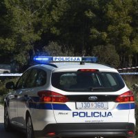 Šibenik: Policija zatvorila šetnicu u kanalu sv. Ante zbog mogućnosti okupljanja građana