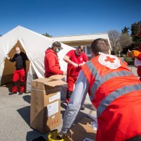 Split: Ispred bolnice Križine postavlja se šator za uzimanje brisa za testiranje od koronavirusa