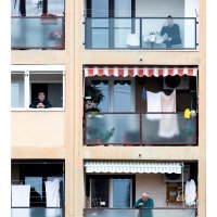 Split: Građani izdržavaju izolaciju na svojim prozorima i balkonima