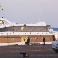 Zadar: Katamaran iz Ancone dovezao 35 hrvatskih državljana