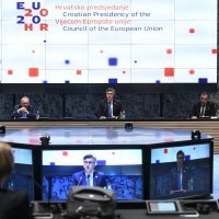 Sastanak Andreja Plenkovića i članova stožera civilne zaštite